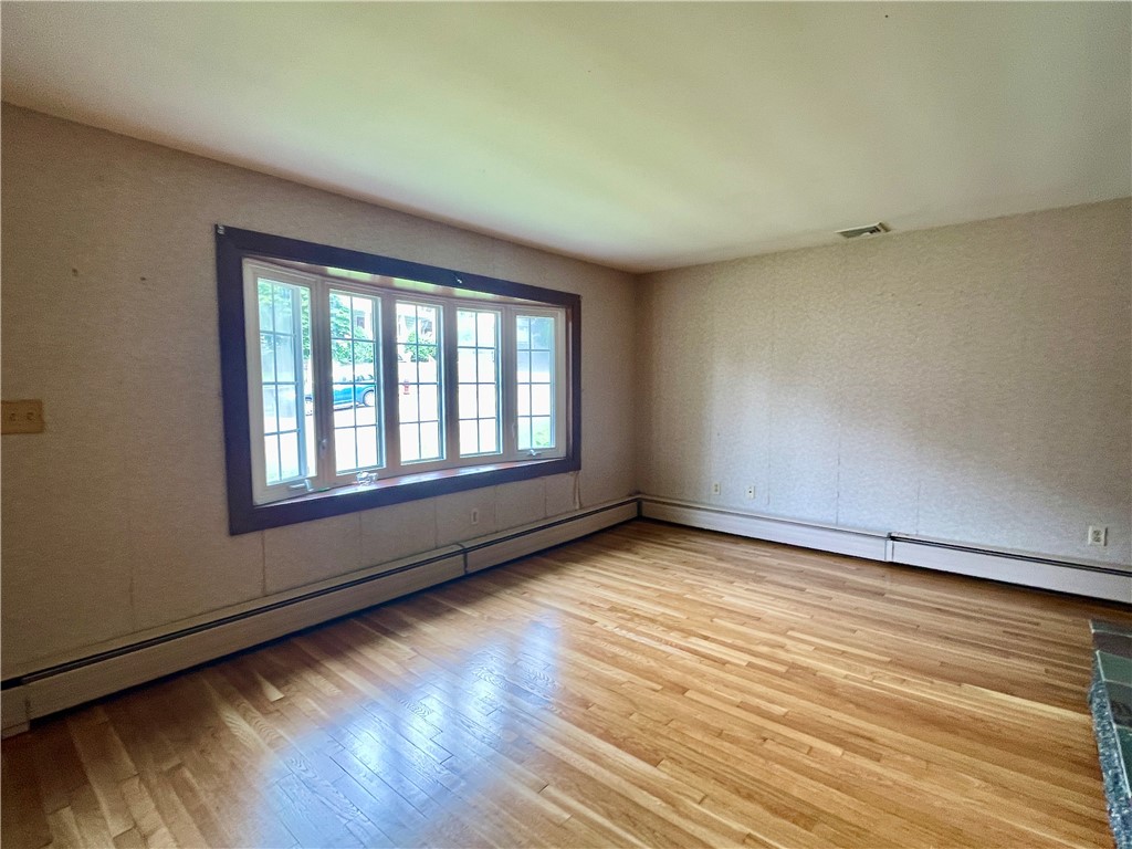 182 Highland Street Woonsocket, RI 02895 - Photo 16 of 29