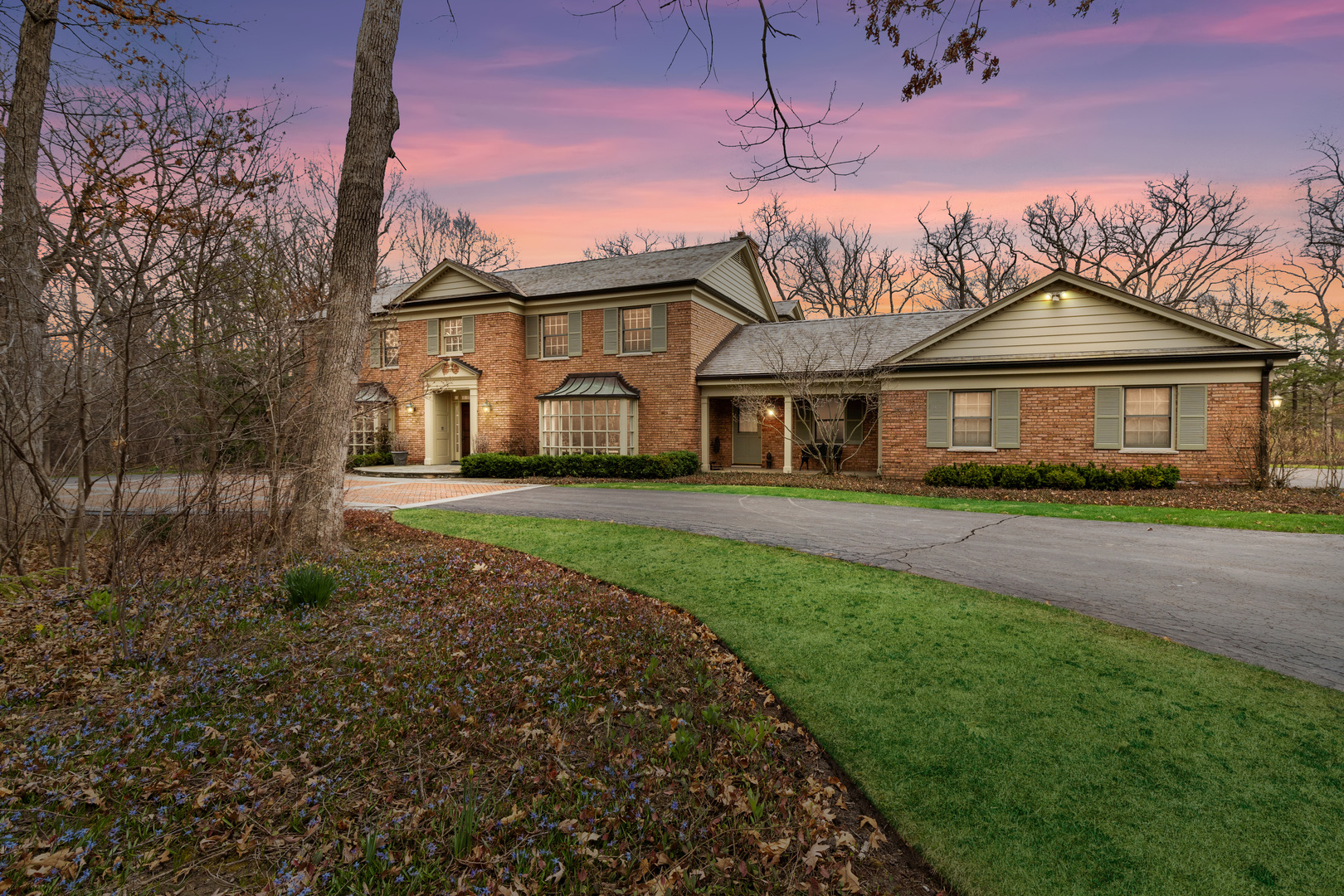 511 Cambridge Lane Lake Bluff, IL 60044 - Photo 1 of 38