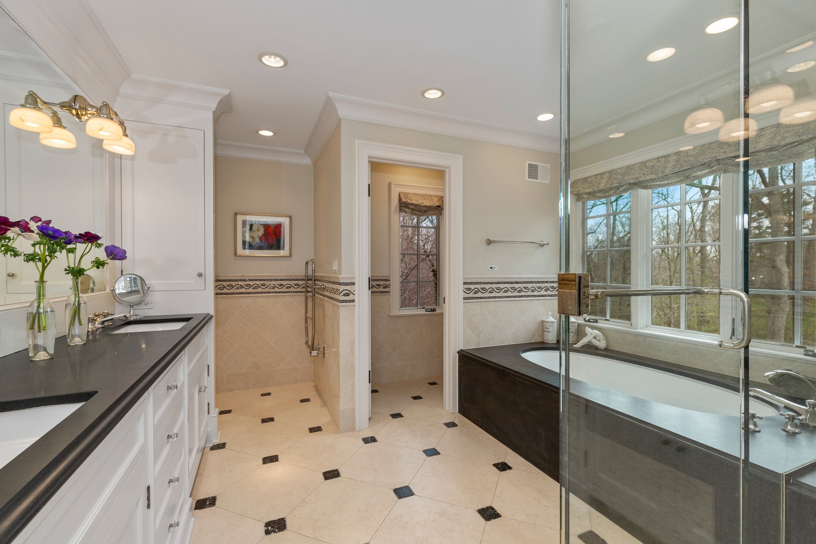 511 Cambridge Lane Lake Bluff, IL 60044 - Photo 19 of 38