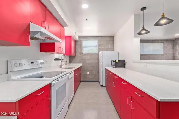 $1,250 | 129 North 11th Avenue, Unit 1B, Phoenix, AZ 85007