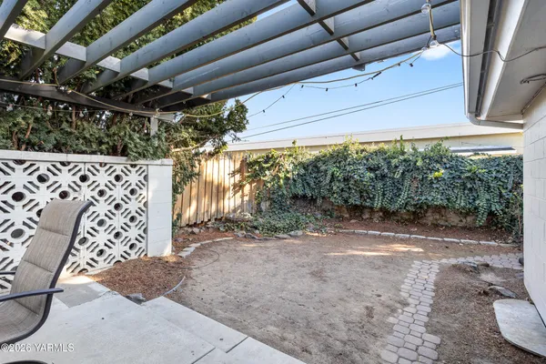 $319,000 | 4004 Avalanche Avenue, Yakima, WA 98908