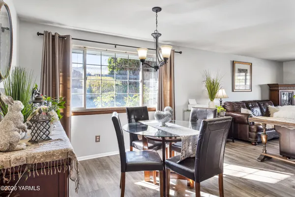 $319,000 | 4004 Avalanche Avenue, Yakima, WA 98908