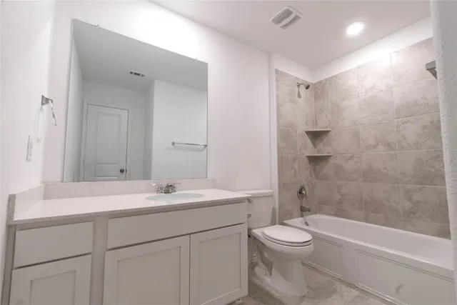 $2,395 | 913 Legends Lane, Georgetown, TX 78628