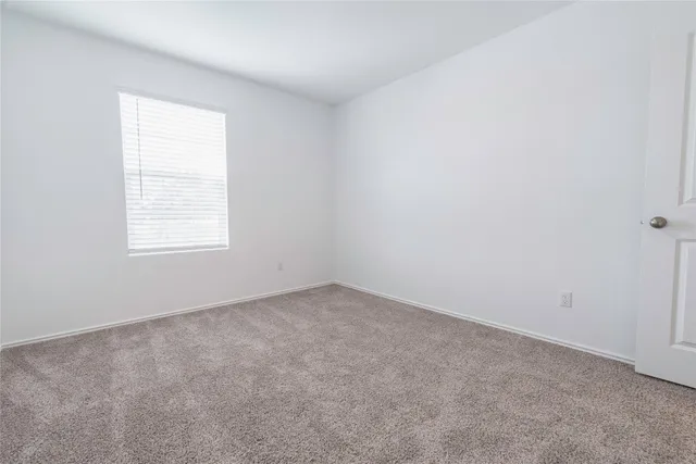 $2,395 | 913 Legends Lane, Georgetown, TX 78628