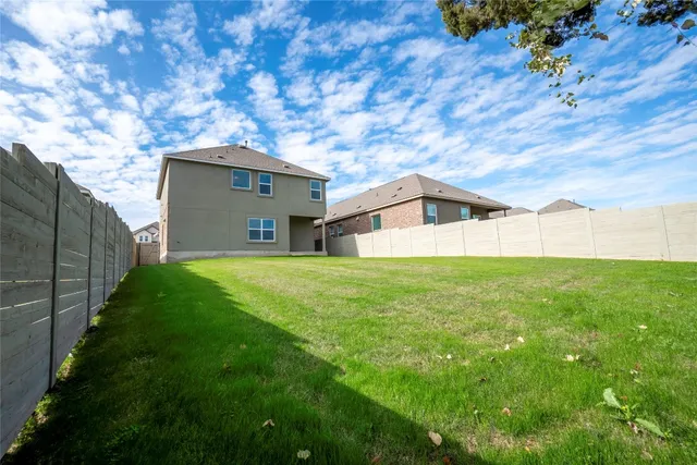 $2,395 | 913 Legends Lane, Georgetown, TX 78628