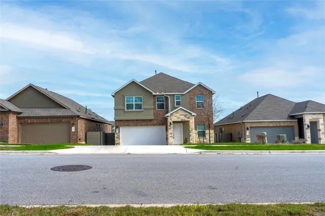 $2,395 | 913 Legends Lane, Georgetown, TX 78628