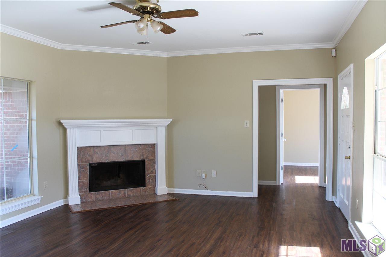 14325 Elmbridge Avenue Baton Rouge, LA 70819 - Photo 2 of 12 Gallery Image 2