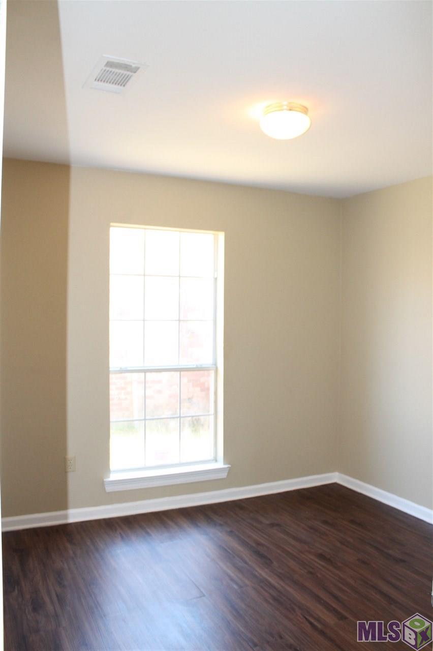 14325 Elmbridge Avenue Baton Rouge, LA 70819 - Photo 9 of 12 Gallery Image 9