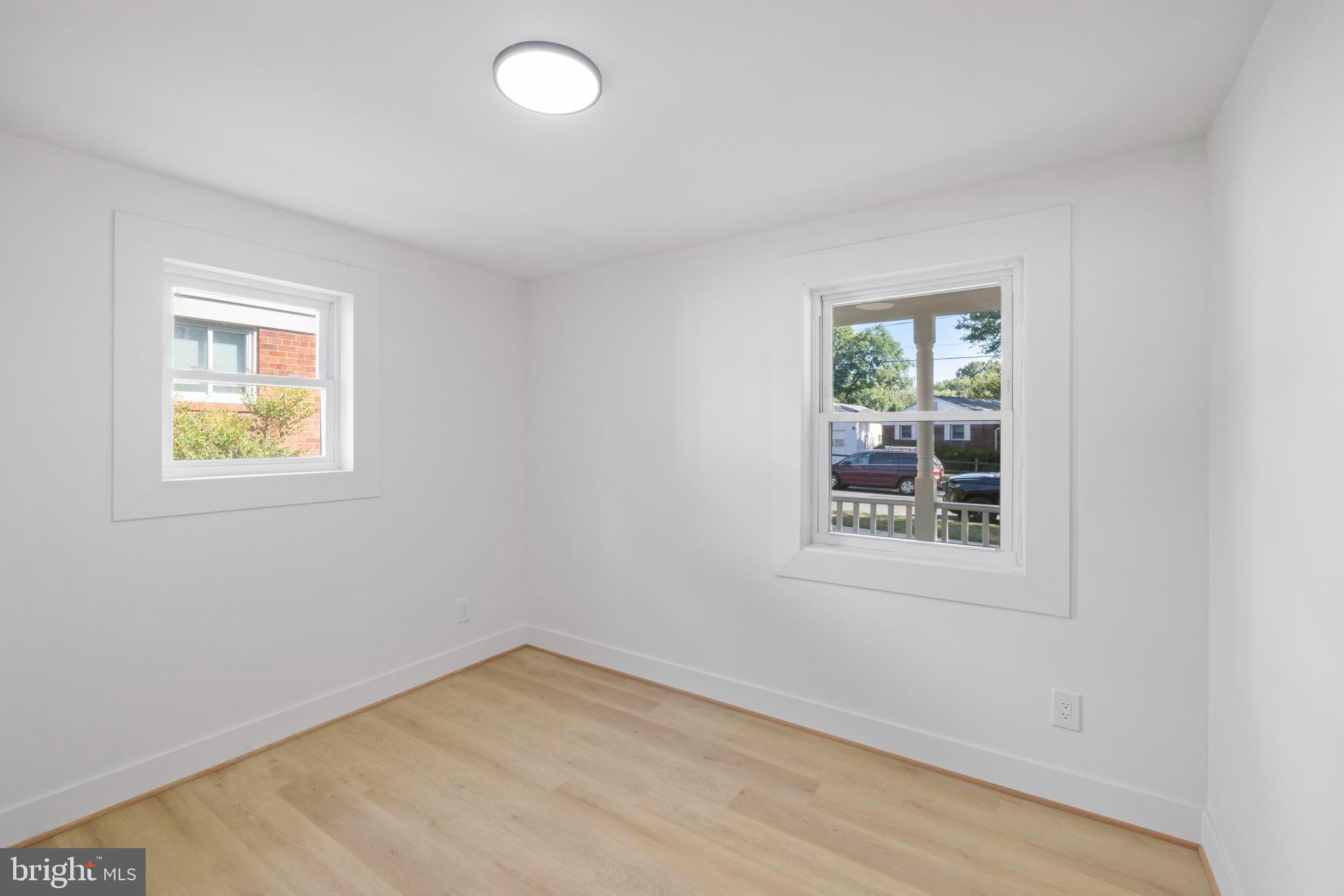 4821 Topping Road Rockville, MD 20852 - Photo 13 of 45 an empty room with a window