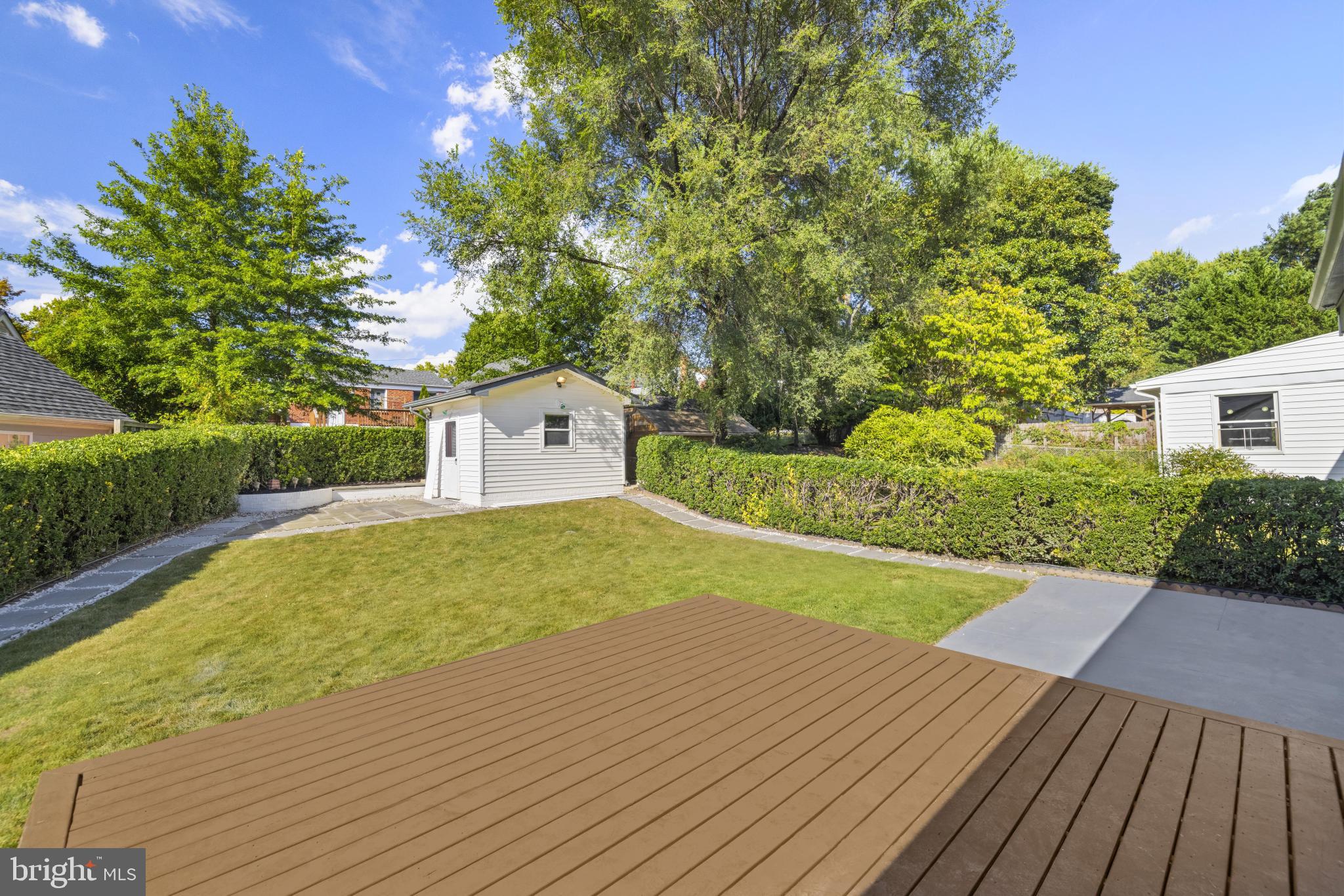 4821 Topping Road Rockville, MD 20852 - Photo 33 of 45 a view of a backyard of the house