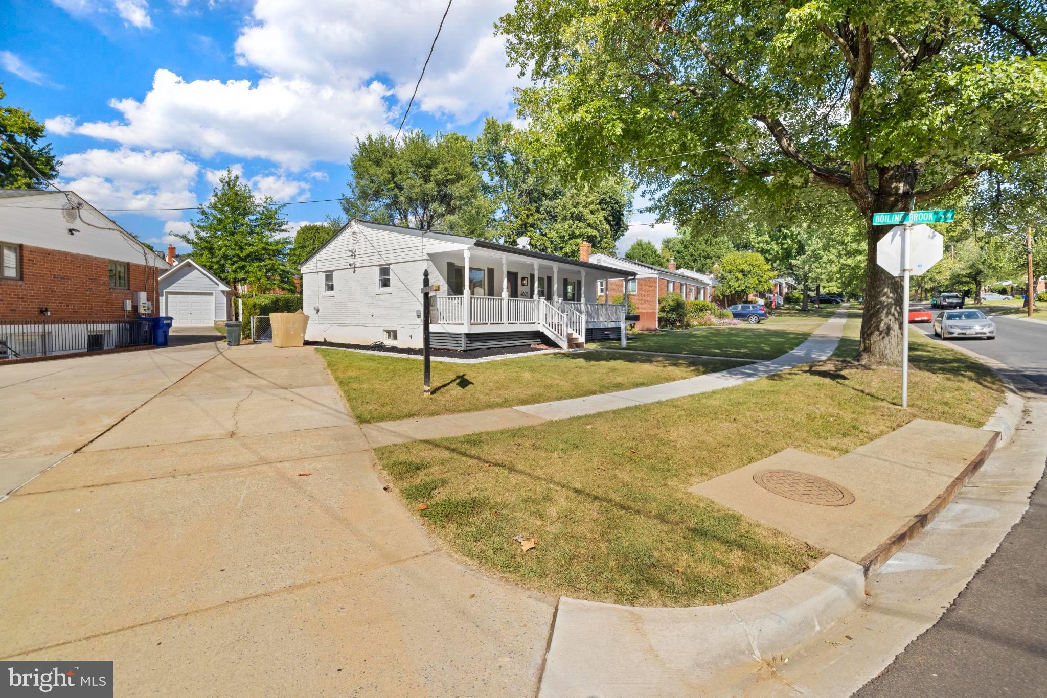 4821 Topping Road Rockville, MD 20852 - Photo 38 of 45 a view of a house with basketball court