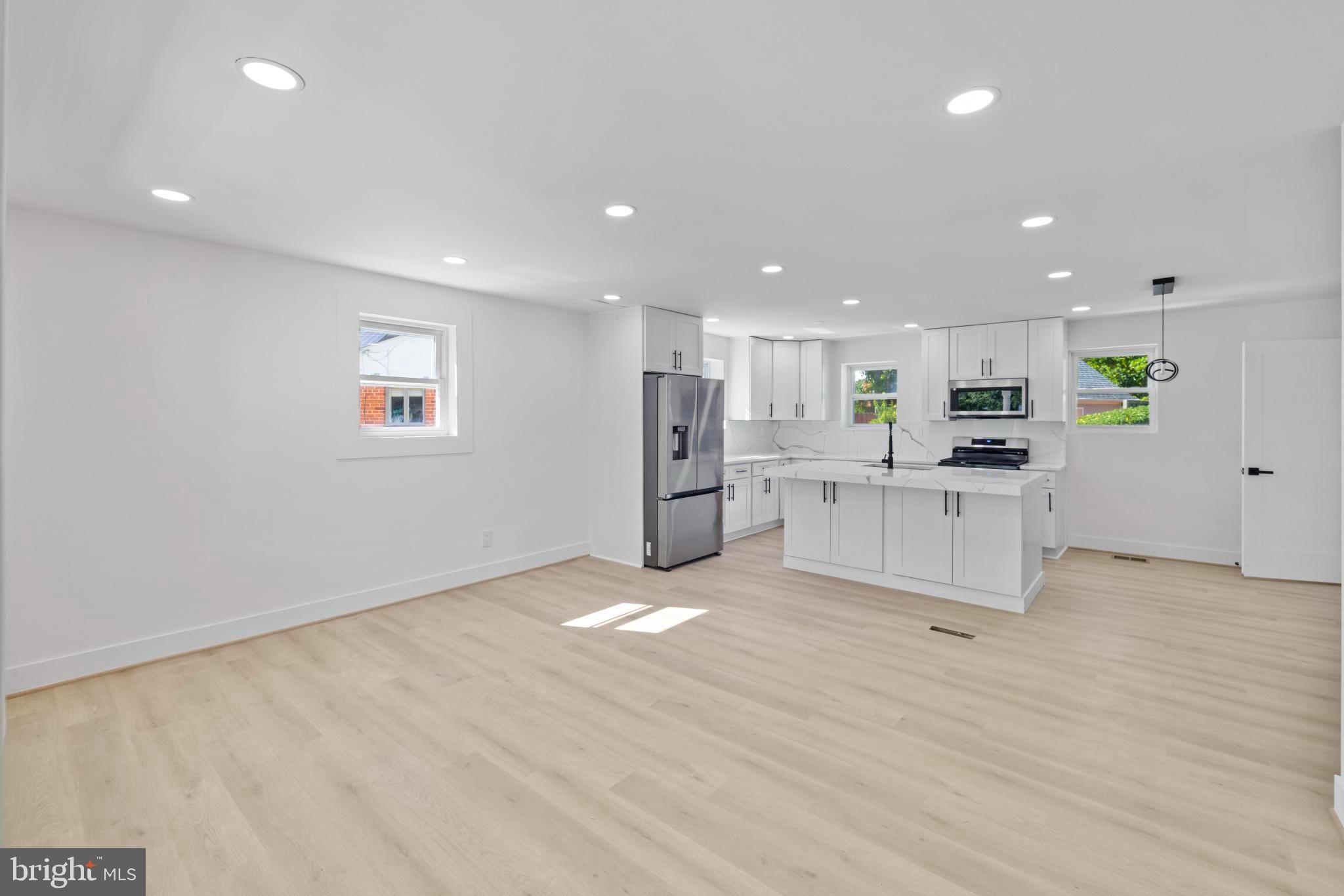 4821 Topping Road Rockville, MD 20852 - Photo 5 of 45 a view of kitchen with kitchen island and stainless steel appliances