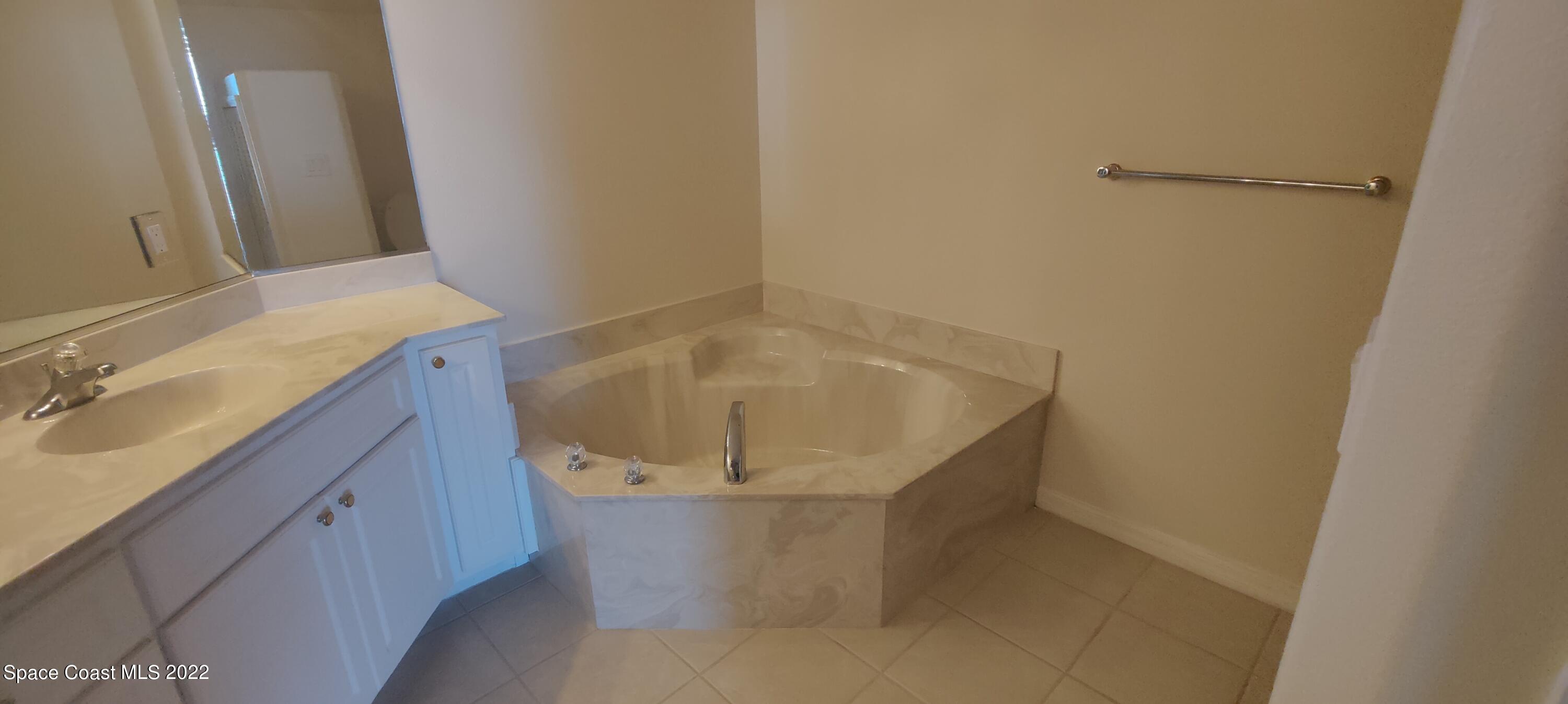 820 Del Rio Way, Unit 204 Merritt Island, FL 32953 - Photo 25 of 72 IMG20220623141615