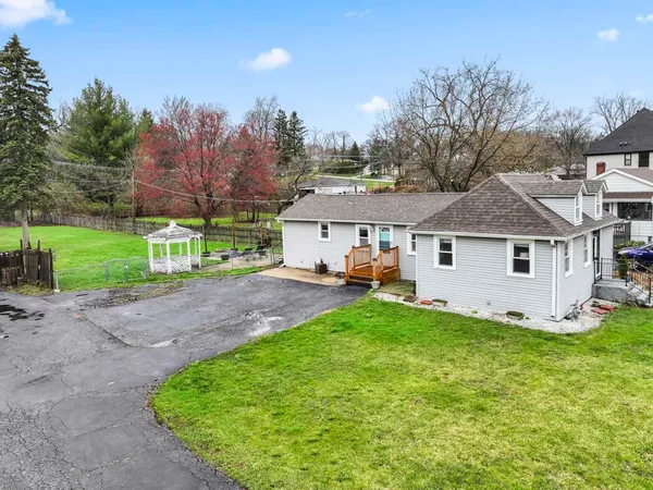 $285,000 | 4616 River Drive, Lisle, IL 60532