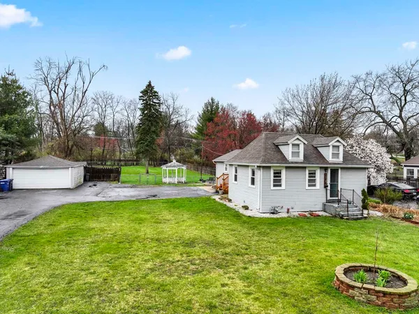 $285,000 | 4616 River Drive, Lisle, IL 60532