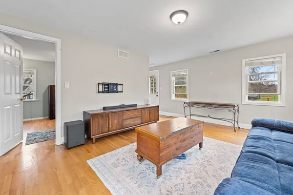 $285,000 | 4616 River Drive, Lisle, IL 60532