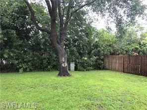 $2,100 | 125 Crown Drive, Naples, FL 34110