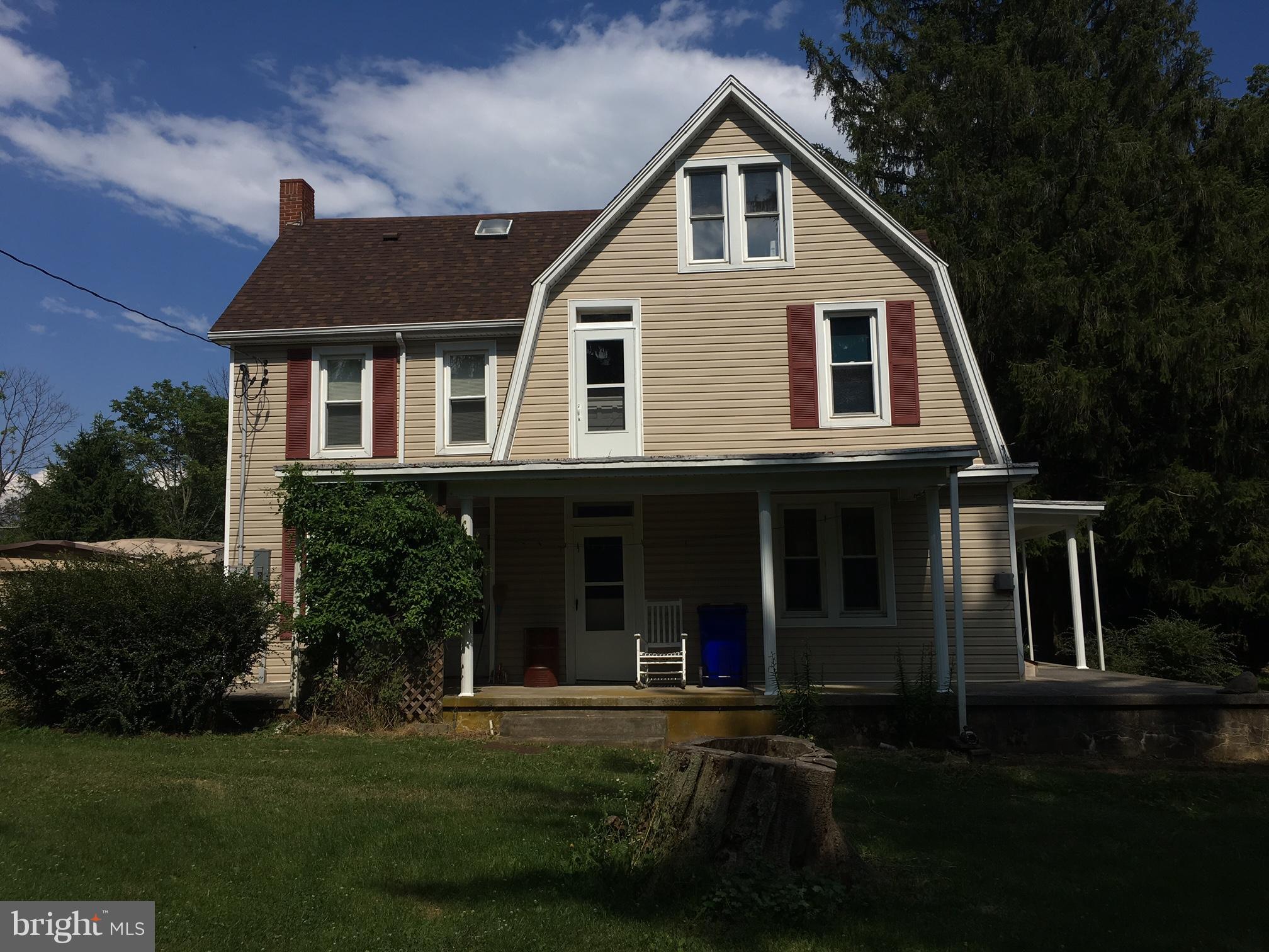 Exterior (Rear)