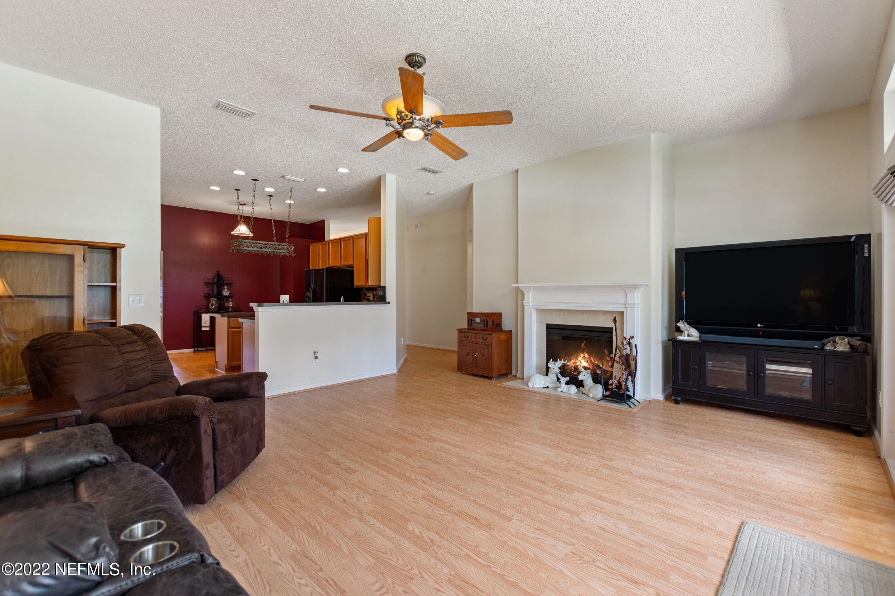 9186 Ford Road Bryceville, FL 32009 - Photo 19 of 29 John Brenda living room 4