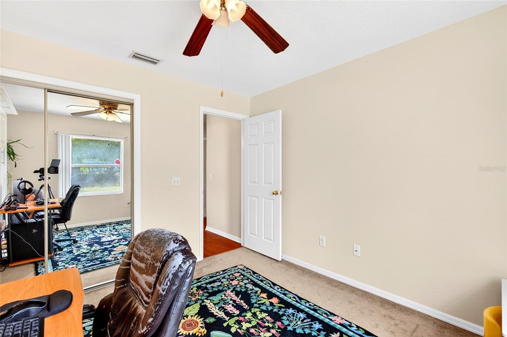 10 Almond Trace Ocala, FL 34472 - Photo 23 of 29 a room with furniture