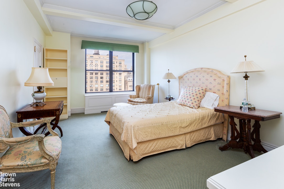 37 Riverside Drive, Unit 10B Manhattan, NY 10023 - Photo 16 of 25 a bedroom with a bed and window