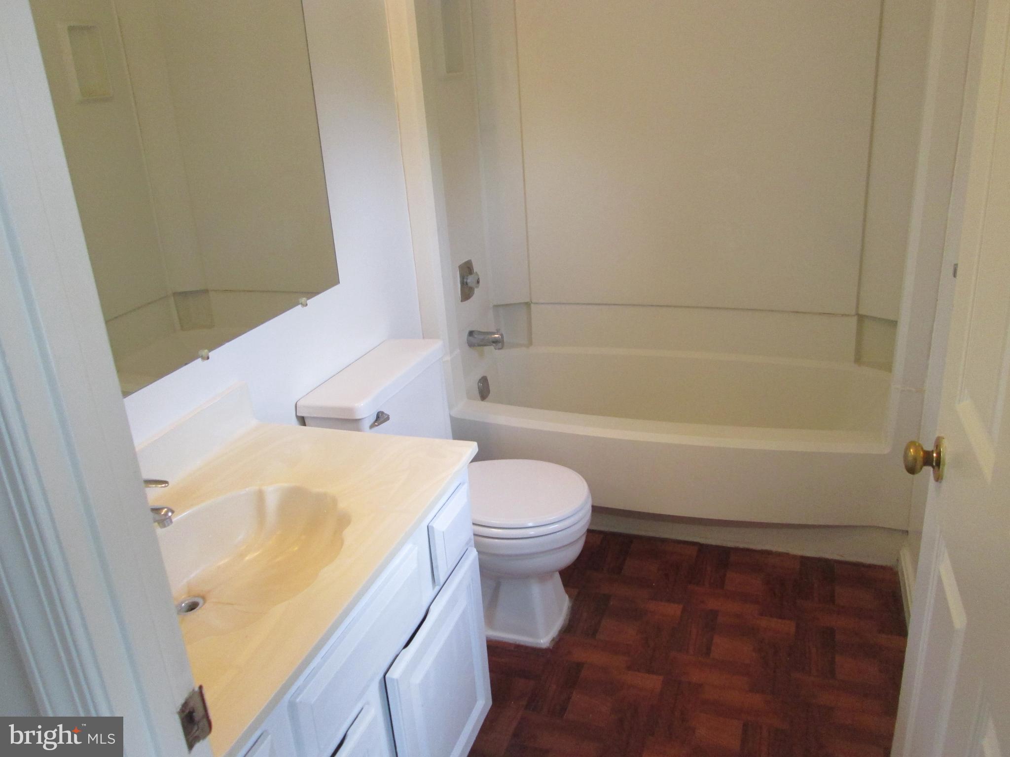 3721 Capulet Terrace, Unit 47 Silver Spring, MD 20906 - Photo 22 of 30 Bath (Master)