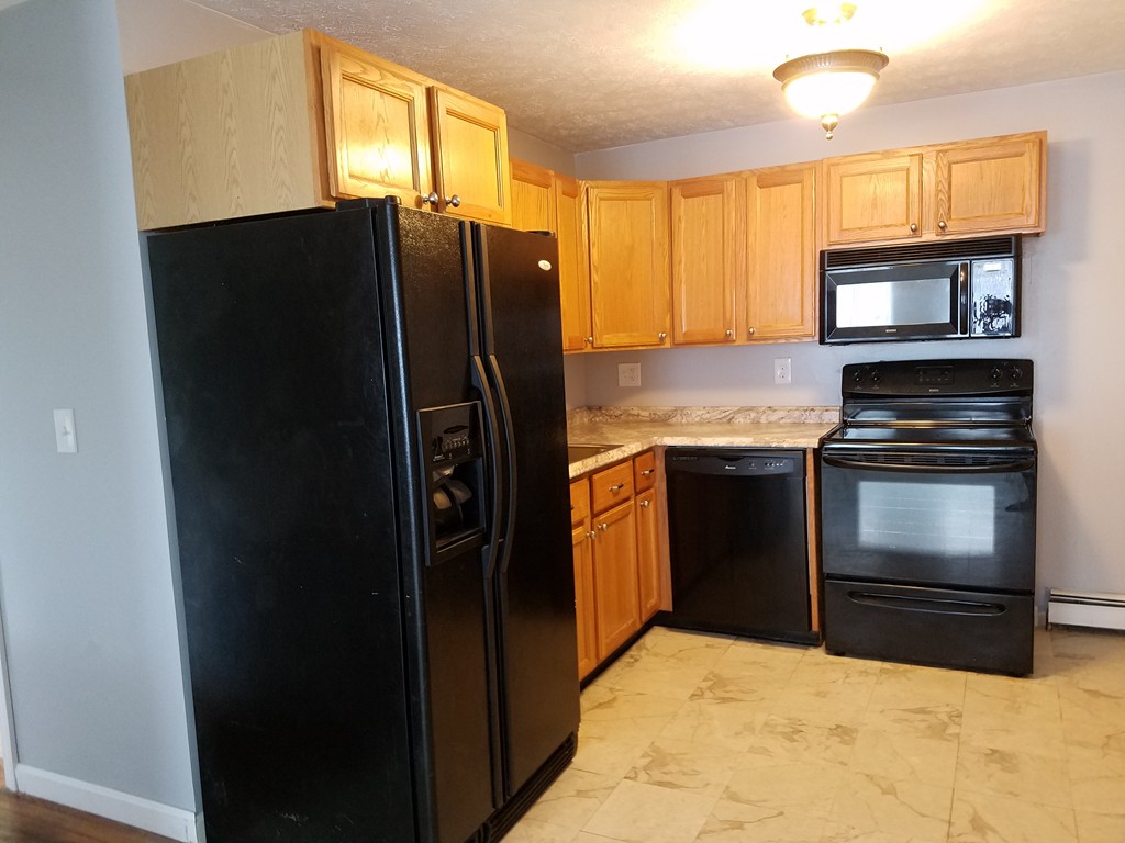 75 Marshall Road Fitchburg, MA 01420 - Photo 3 of 15 Gallery Image 3