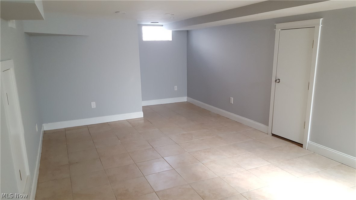 1680 South Green Road Cleveland, OH 44121 - Photo 24 of 30