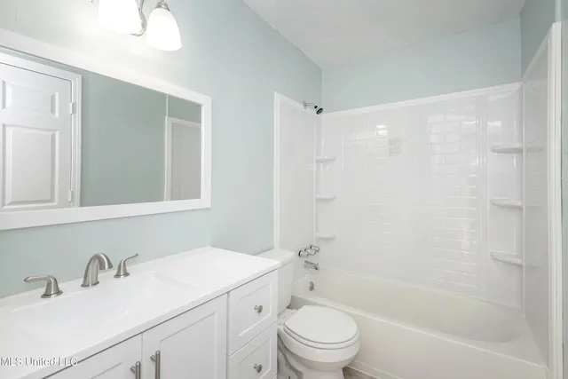 $950 | 8429 Highway 613, Unit 4, Moss Point, MS 39562