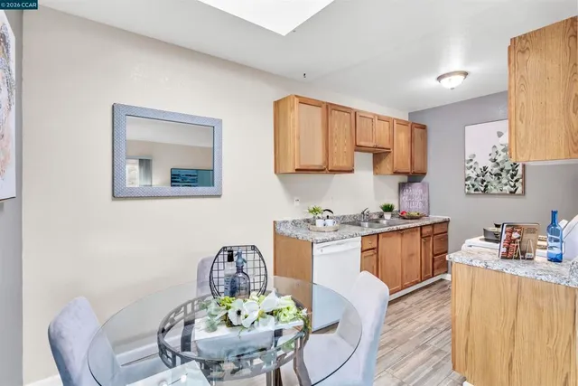 $649,888 | 952-952 Mission Road, South San Francisco, CA 94080