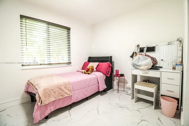 $549,000 | 5601 Southwest 38th Street, Davie, FL 33314