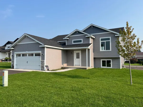 $339,900 | 108 Woolgrass Way, Avon, MN 56310