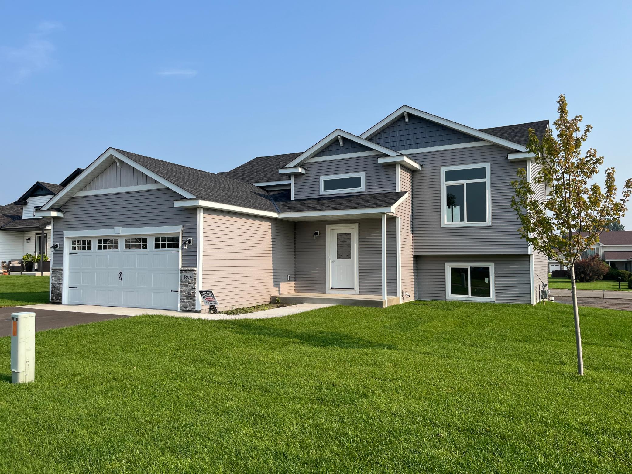108 Woolgrass Way Avon, MN 56310 - Photo 1 of 4
