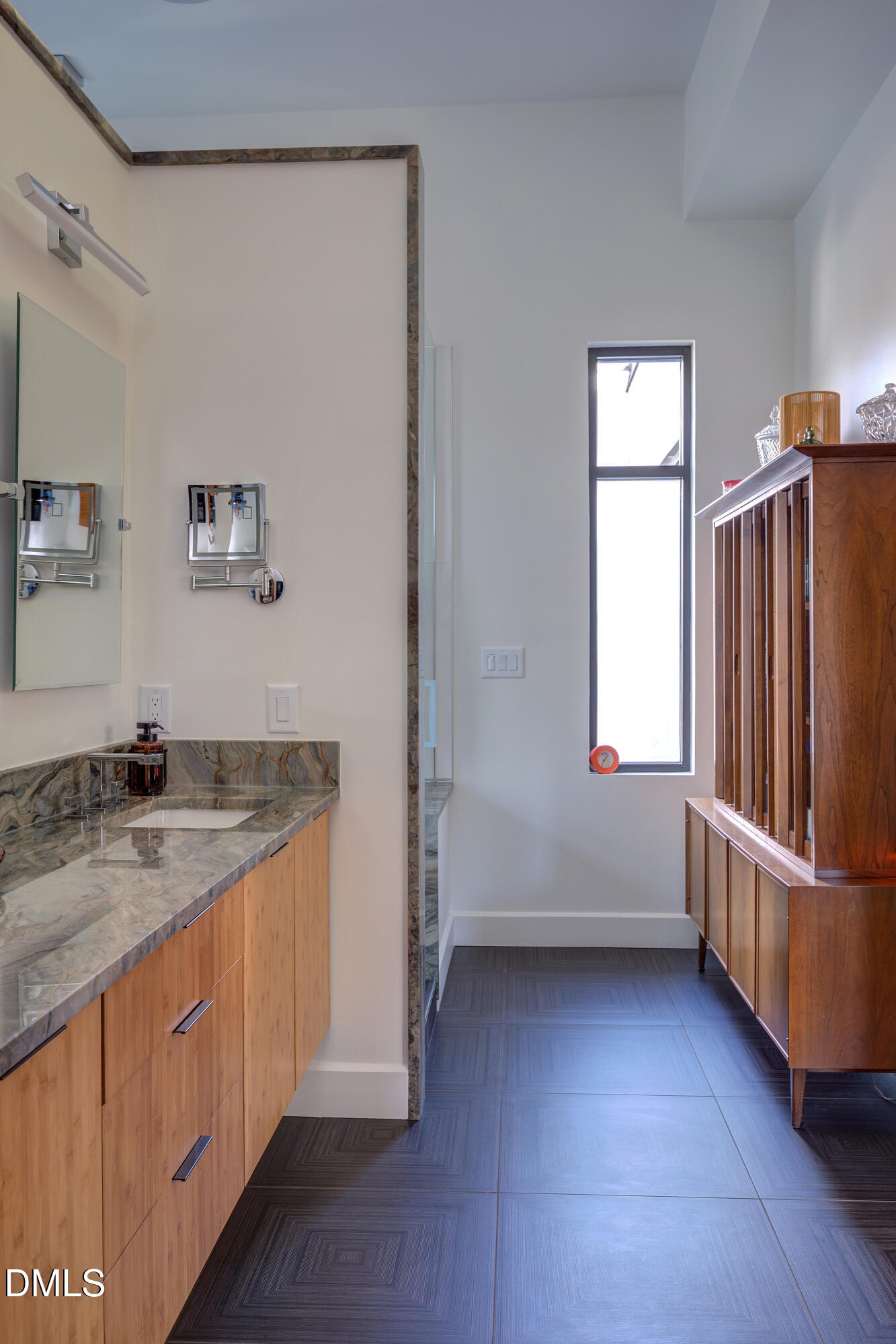 707 Chamberlain Street Raleigh, NC 27607 - Photo 33 of 49 8L4A1890_1_2_web