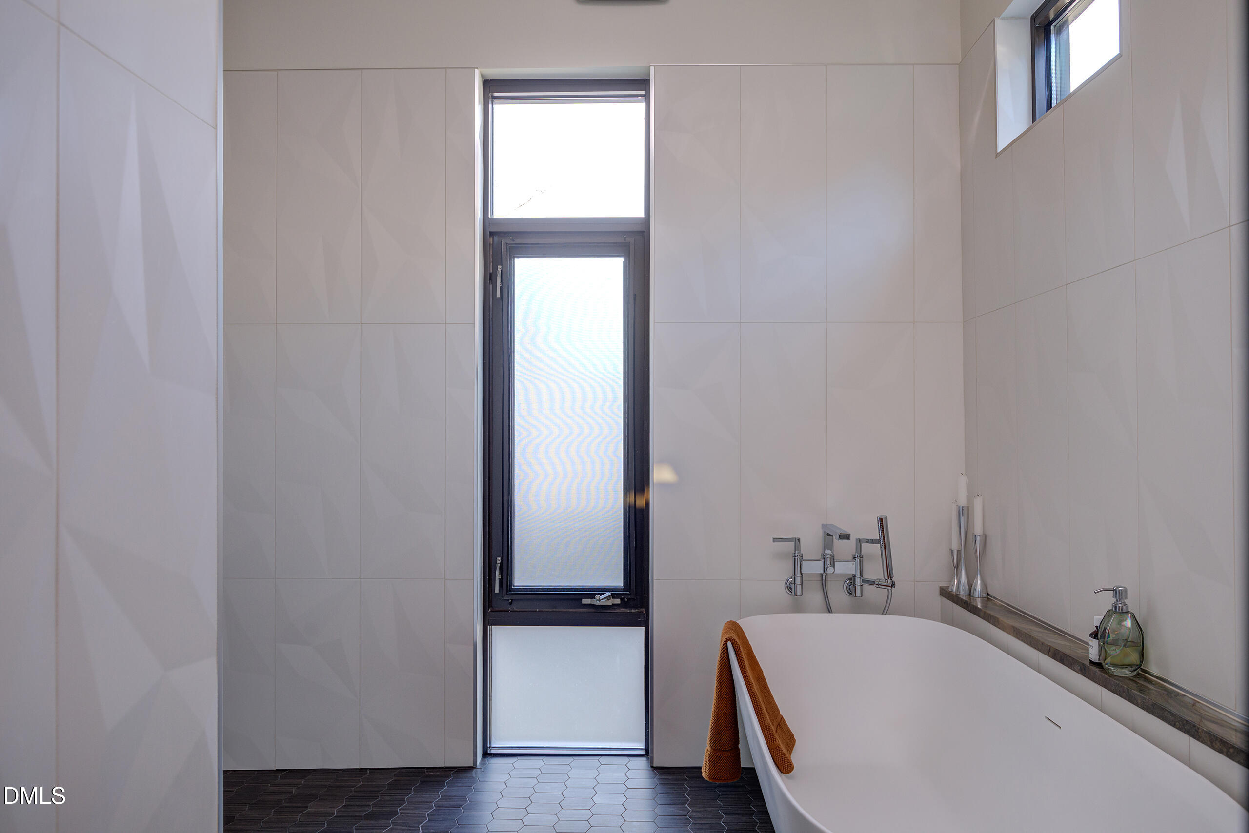 707 Chamberlain Street Raleigh, NC 27607 - Photo 35 of 49 8L4A1914_5_6_web