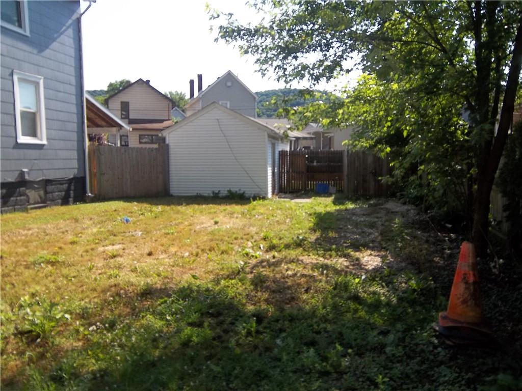 305 Ridge Avenue Kittanning, PA 16201 - Photo 3 of 8 Gallery Image 3
