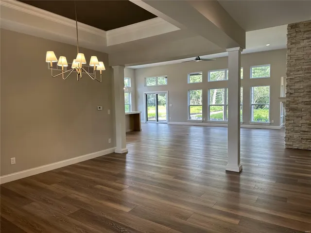 $1,375,000 | 11912 Santino Court, St. Louis, MO 63141