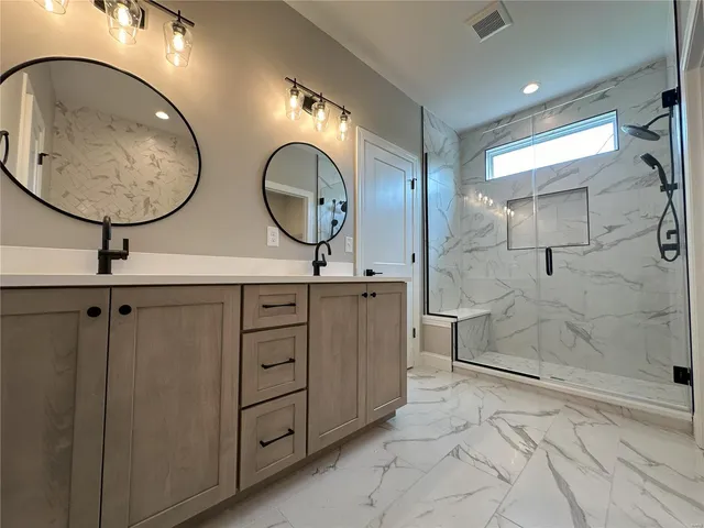 $1,375,000 | 11912 Santino Court, St. Louis, MO 63141