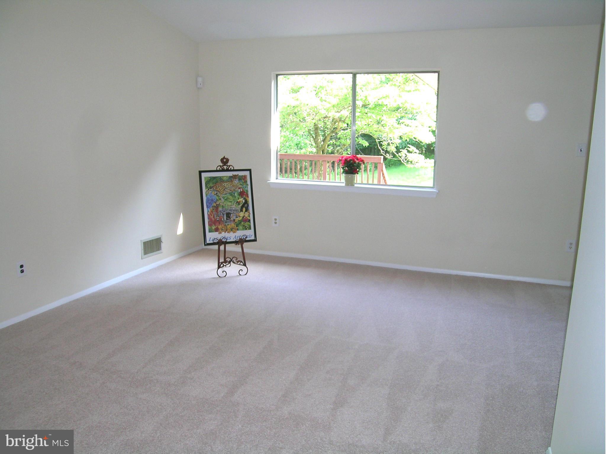 14304 Morton Hall Road Silver Spring, MD 20906 - Photo 3 of 21 Living Room