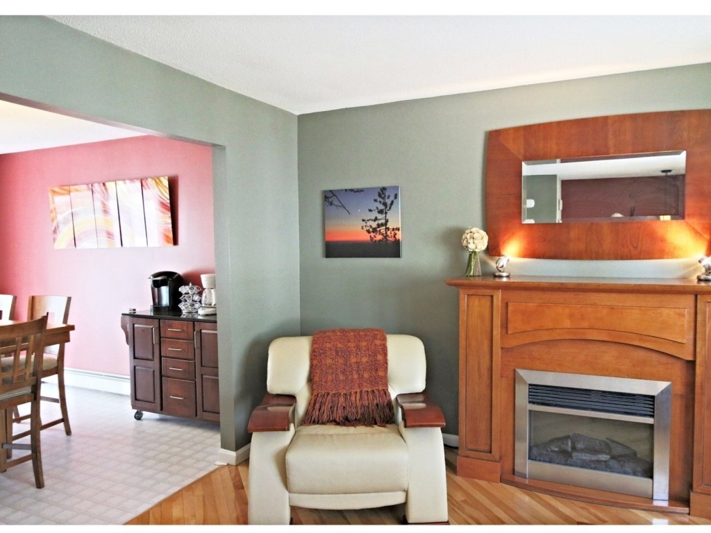157 River Road Colchester, VT 05446 - Photo 5 of 36 Gallery Image 5
