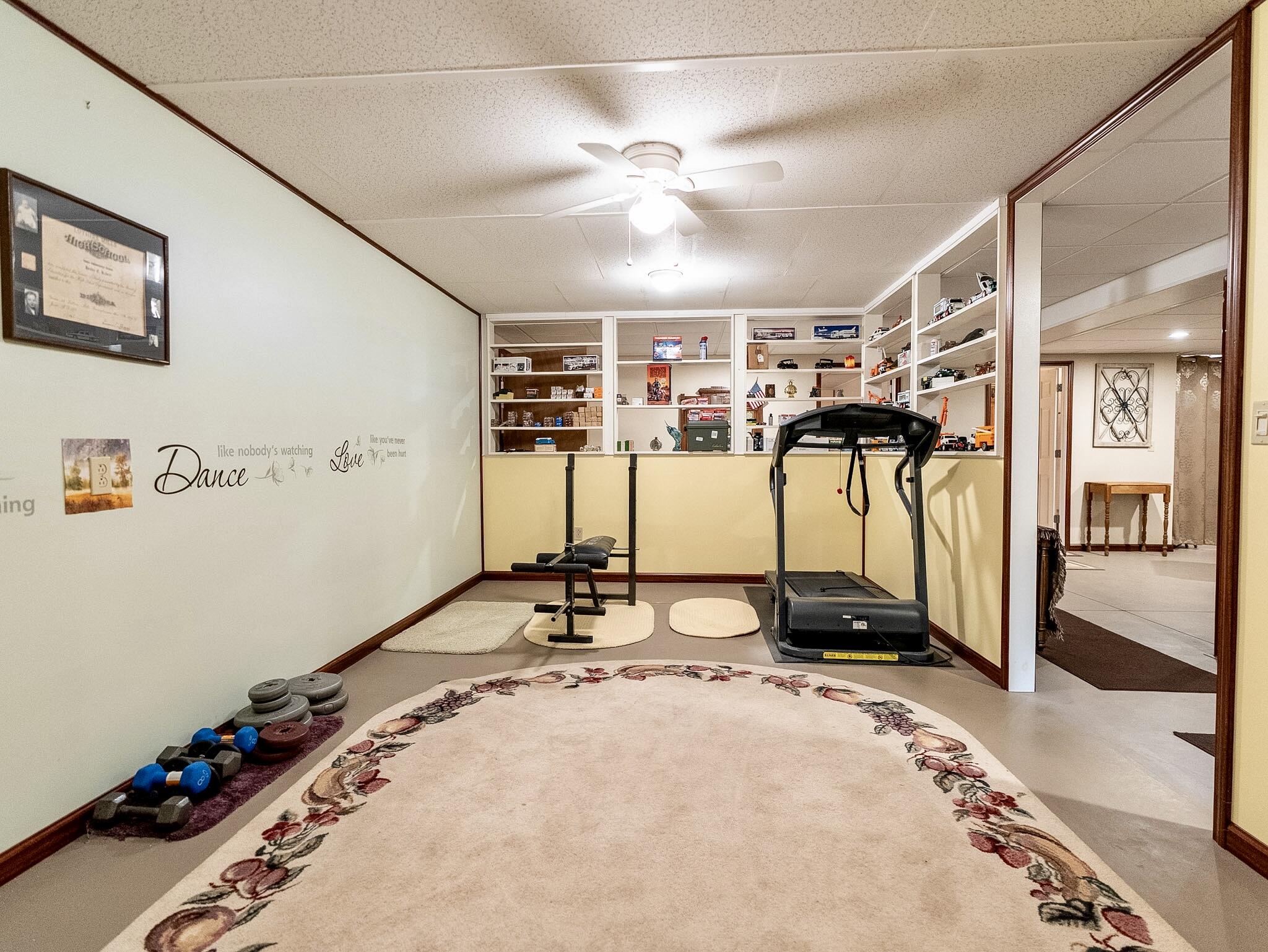285 Agnew Road Morrisonville, NY 12962 - Photo 28 of 40