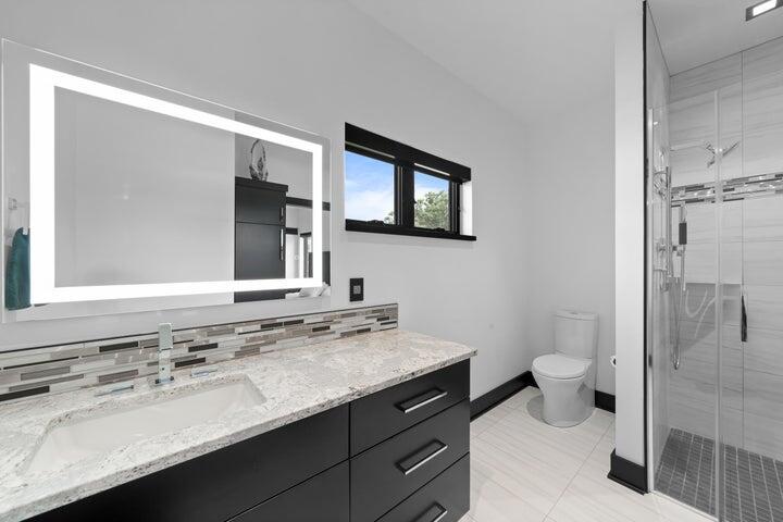 W3830 Scotch Bush Road Lafayette, WI 53121 - Photo 64 of 122 2nd Bedroom Private Bath