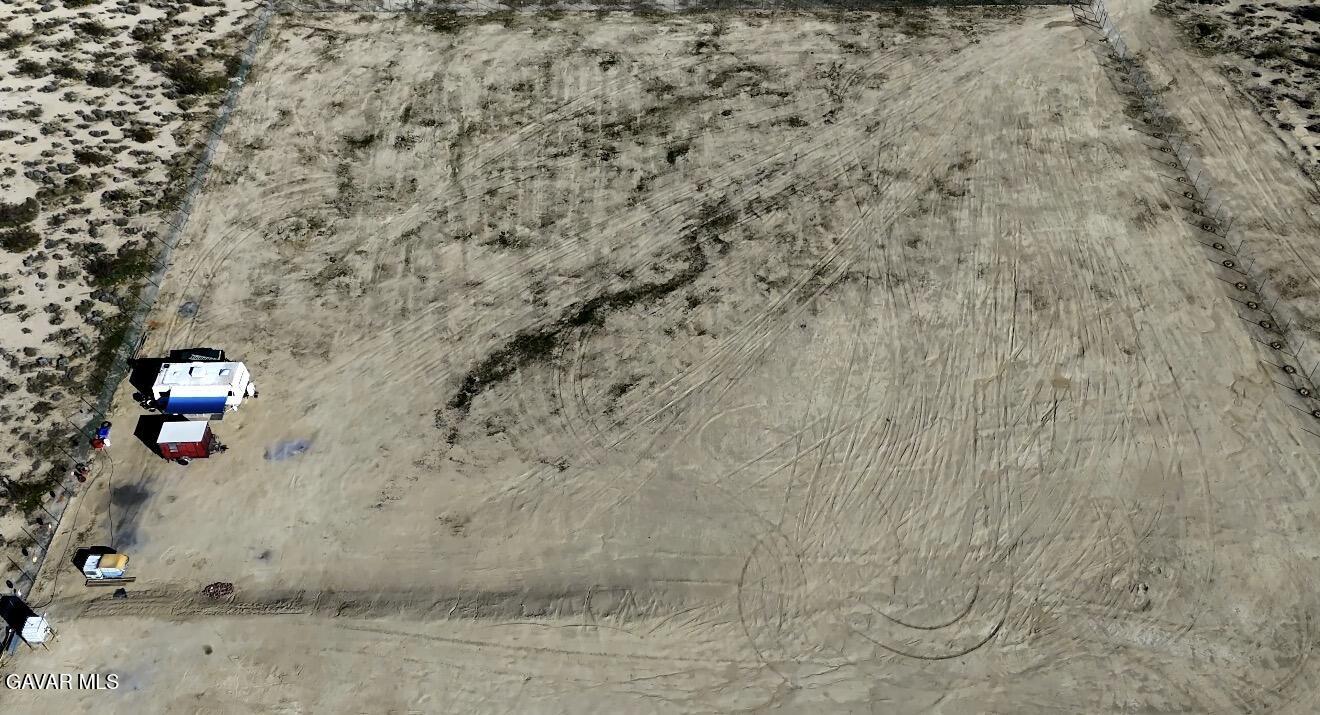 25th Street West Mojave, CA 93501 - Photo 2 of 5 IMG_7351