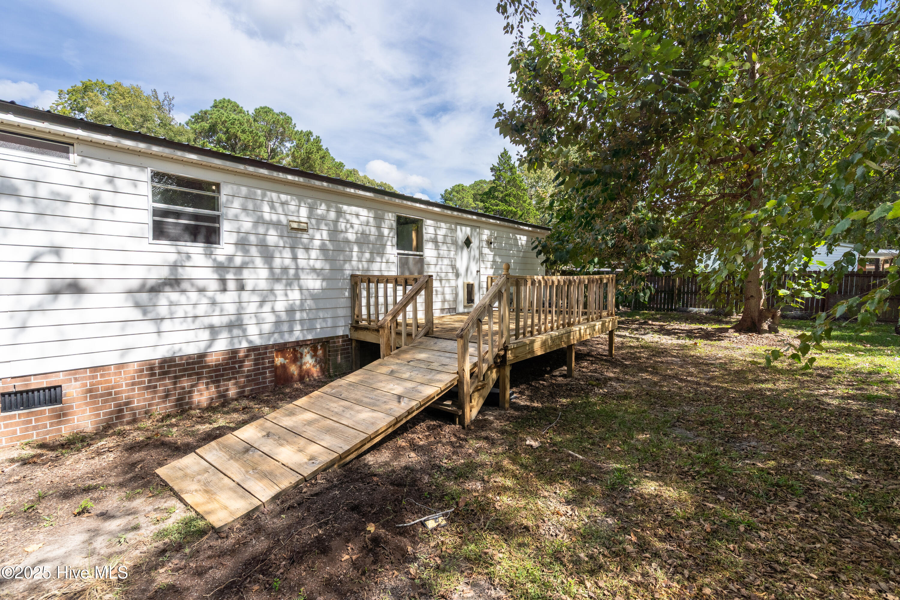 133 Remington Road Rocky Point, NC 28457 - Photo 15 of 25 133 Remington--10