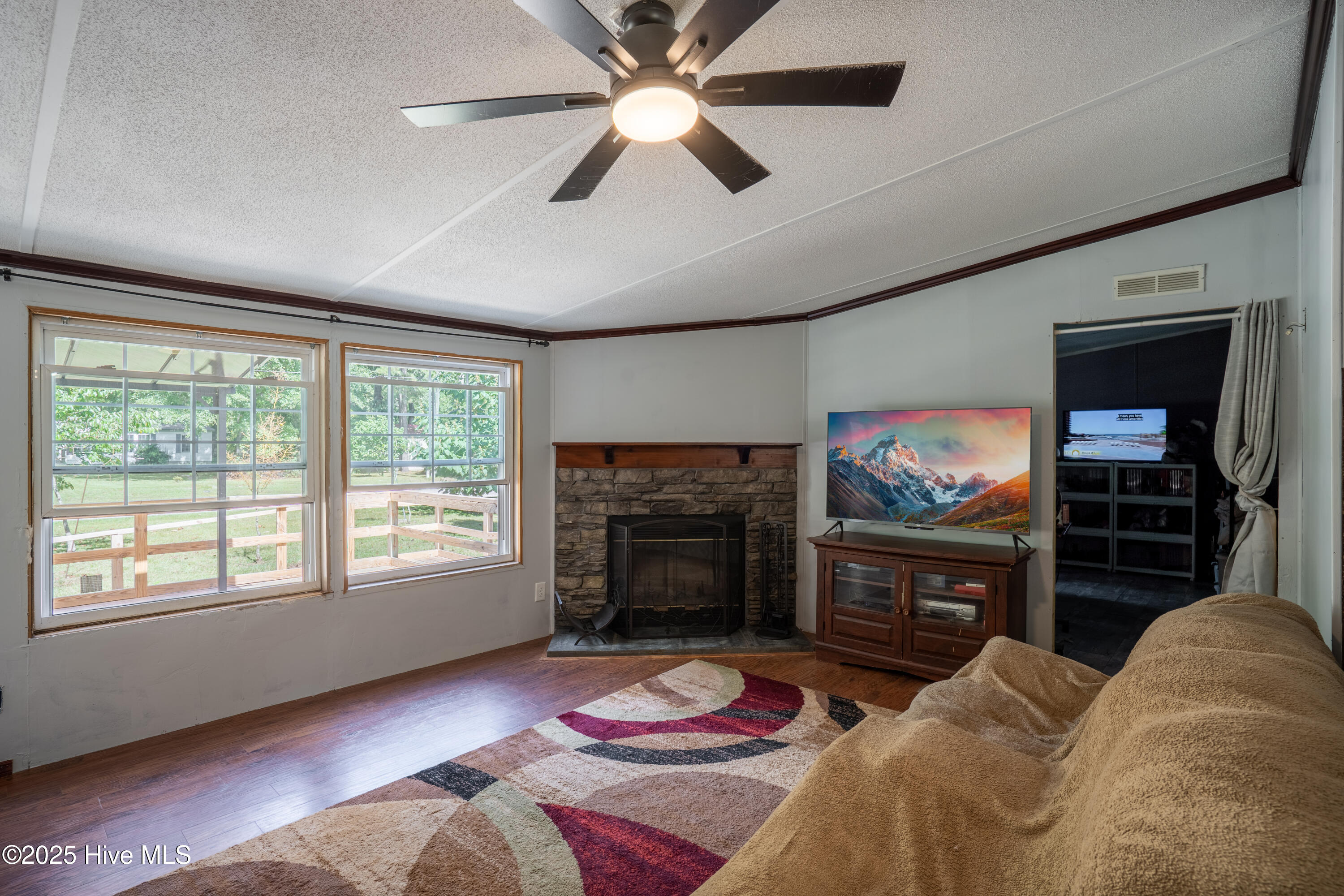 133 Remington Road Rocky Point, NC 28457 - Photo 3 of 25 133 Remington--17