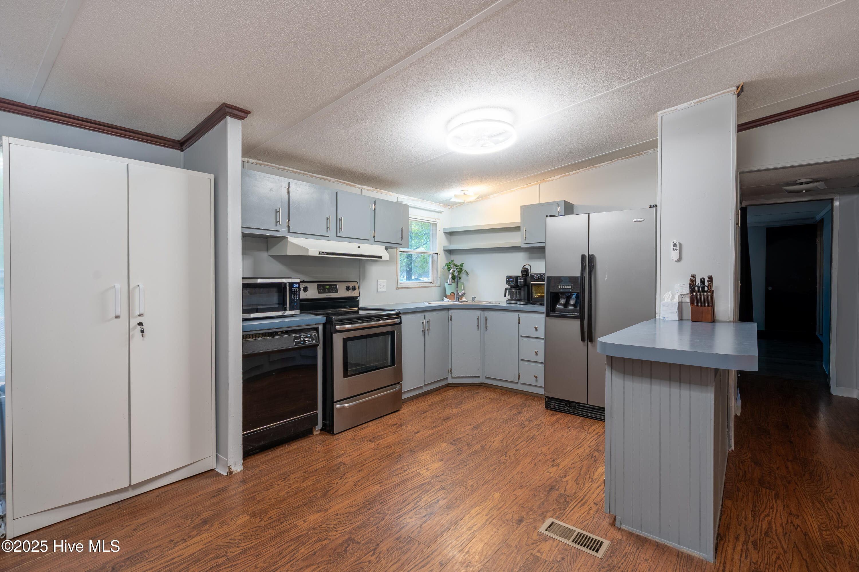 133 Remington Road Rocky Point, NC 28457 - Photo 5 of 25 133 Remington--23 (1)