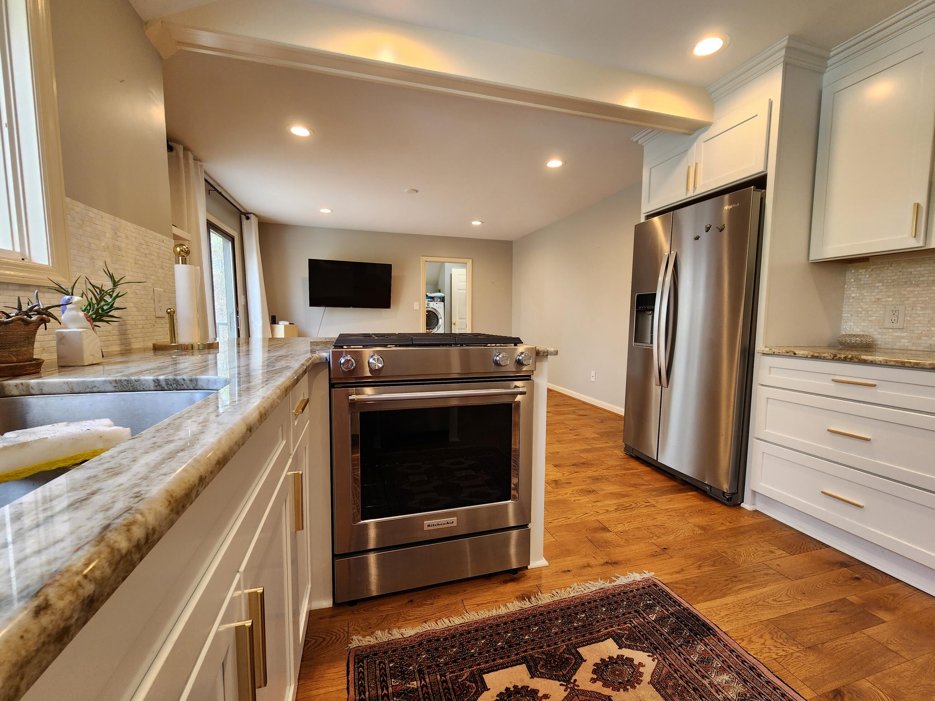 525 Gangplank Road Moneta, VA 24121 - Photo 12 of 38 20230330_101528