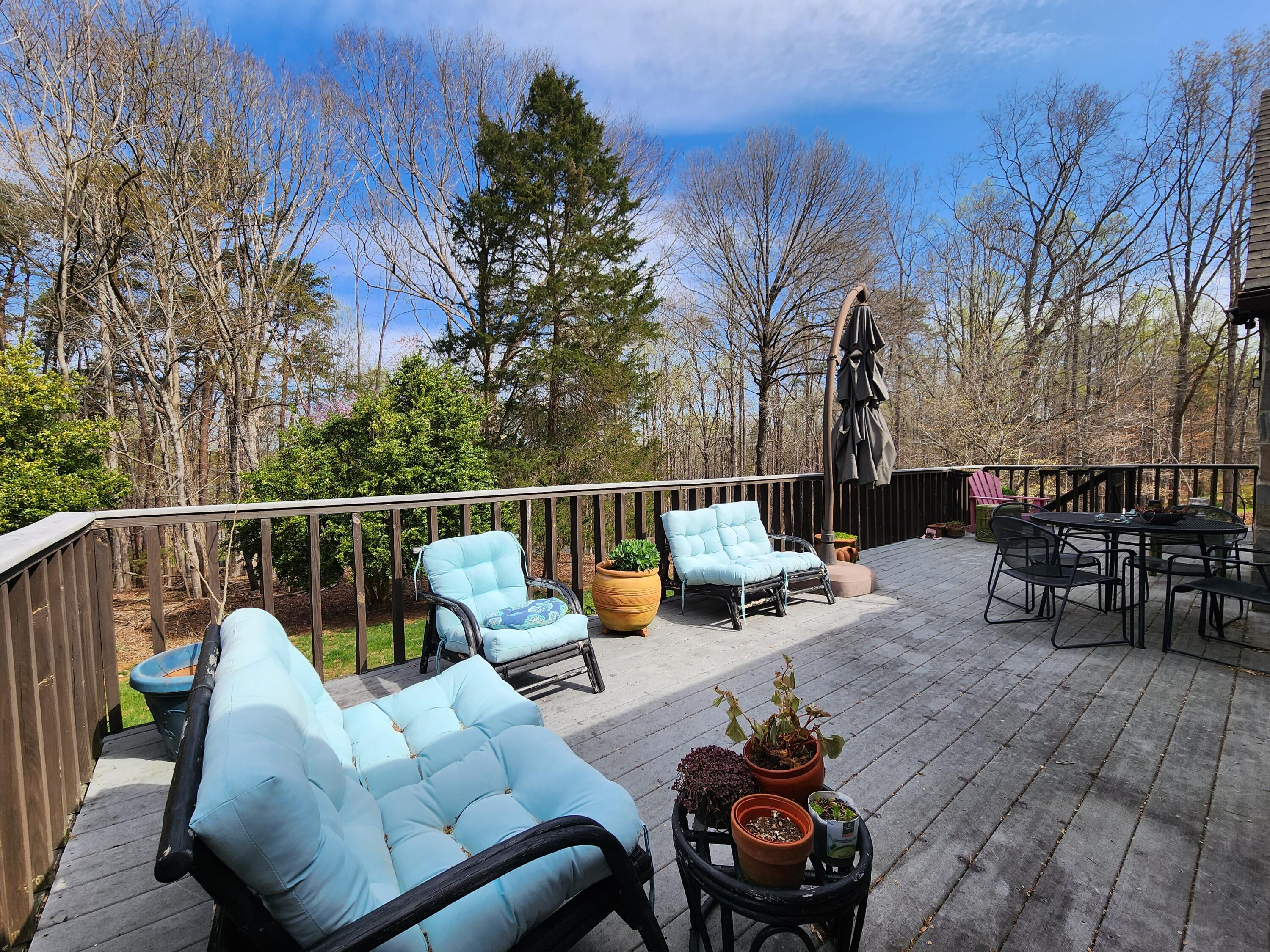525 Gangplank Road Moneta, VA 24121 - Photo 28 of 38 20230330_105548