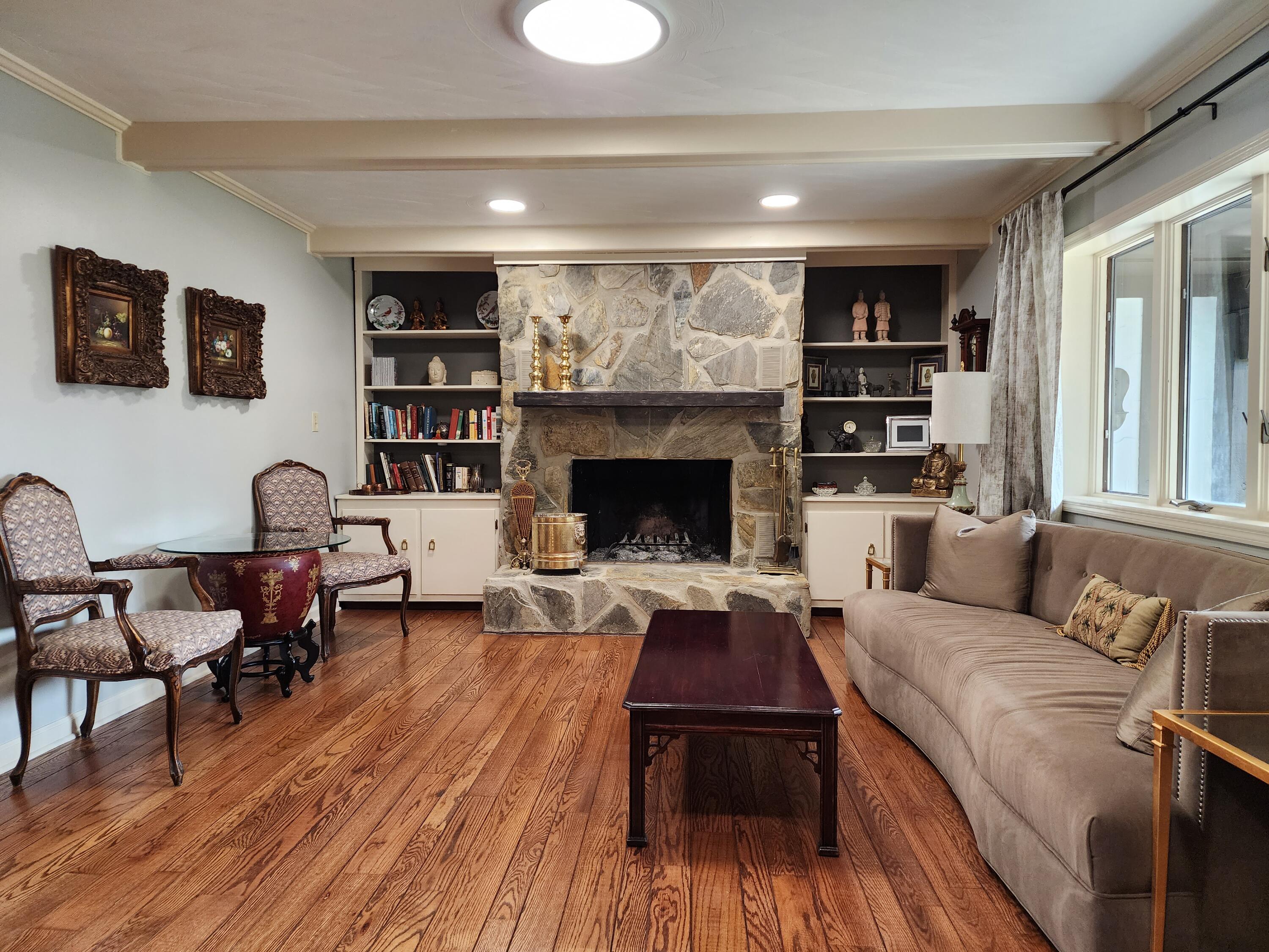 525 Gangplank Road Moneta, VA 24121 - Photo 7 of 38 20230330_101127
