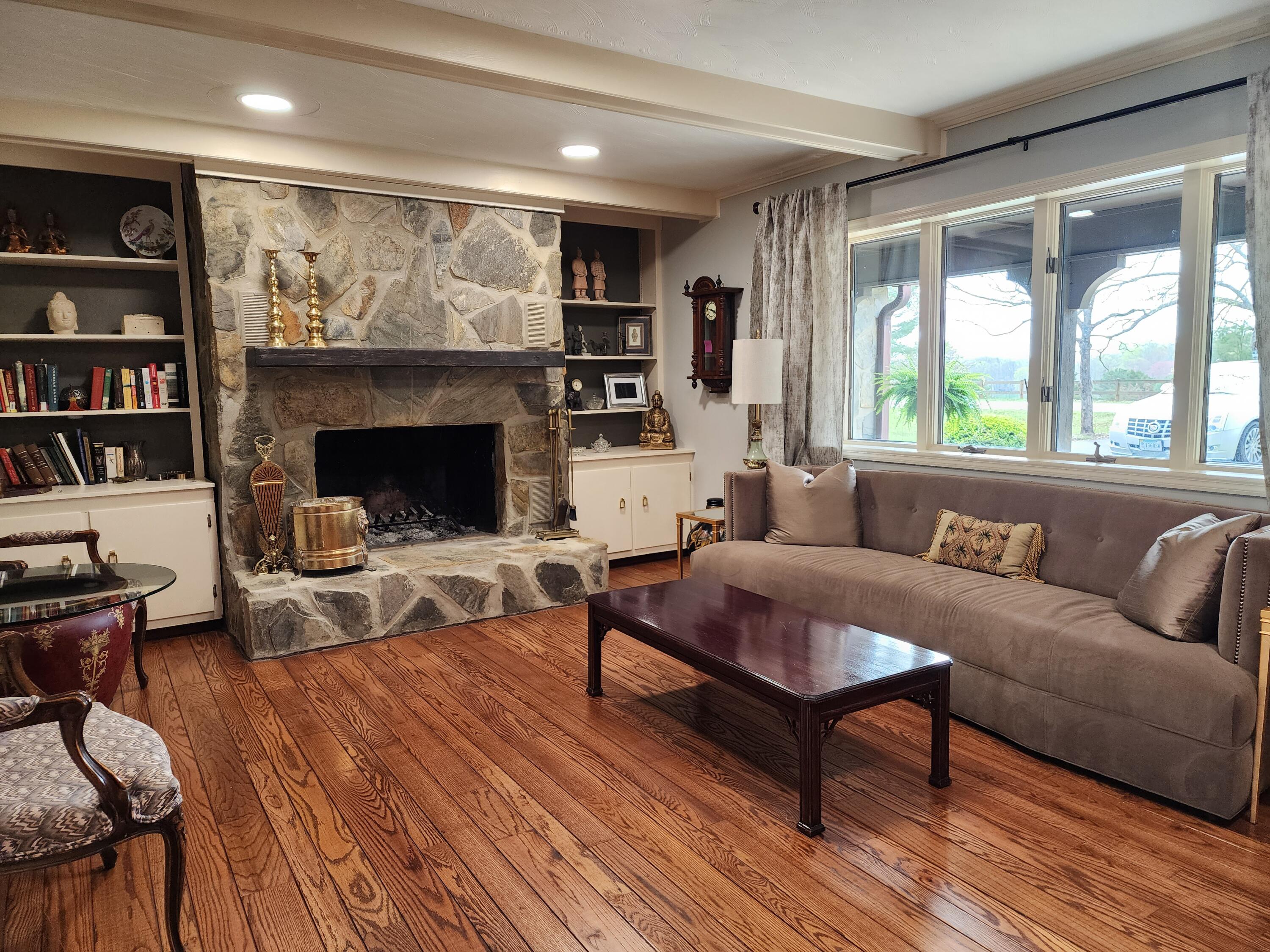 525 Gangplank Road Moneta, VA 24121 - Photo 8 of 38 20230330_101223